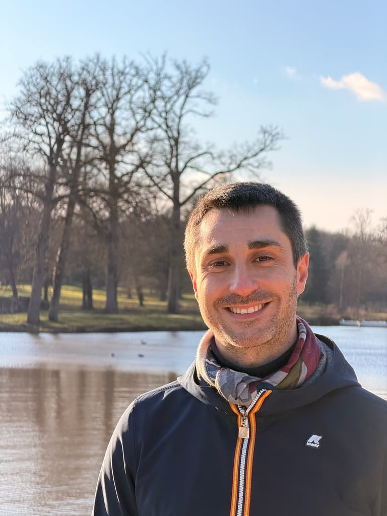 Chris à l'Abbaye de Vaux-de-Cernay