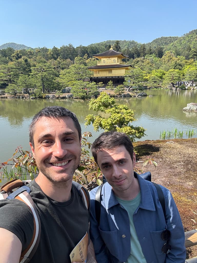 Théo et Chris au Kinkaku-ji